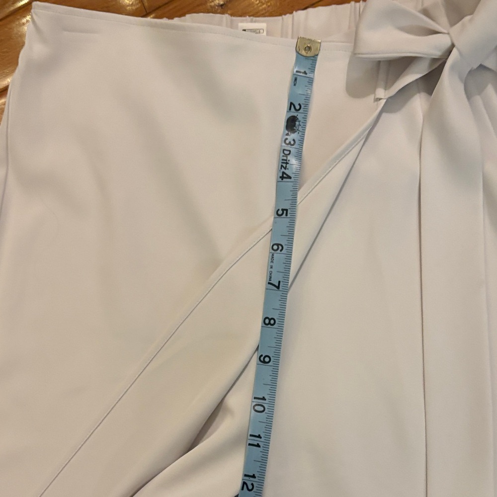 HALARA Ivory Wide-Leg Tie-Waist Pants - Picture 9 of 13